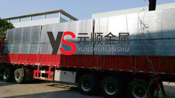 鋼跳板發(fā)貨現(xiàn)場